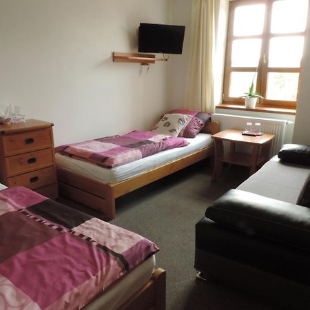 Ubytovaci Hostinec Na Skalach Budislav  Exterior photo
