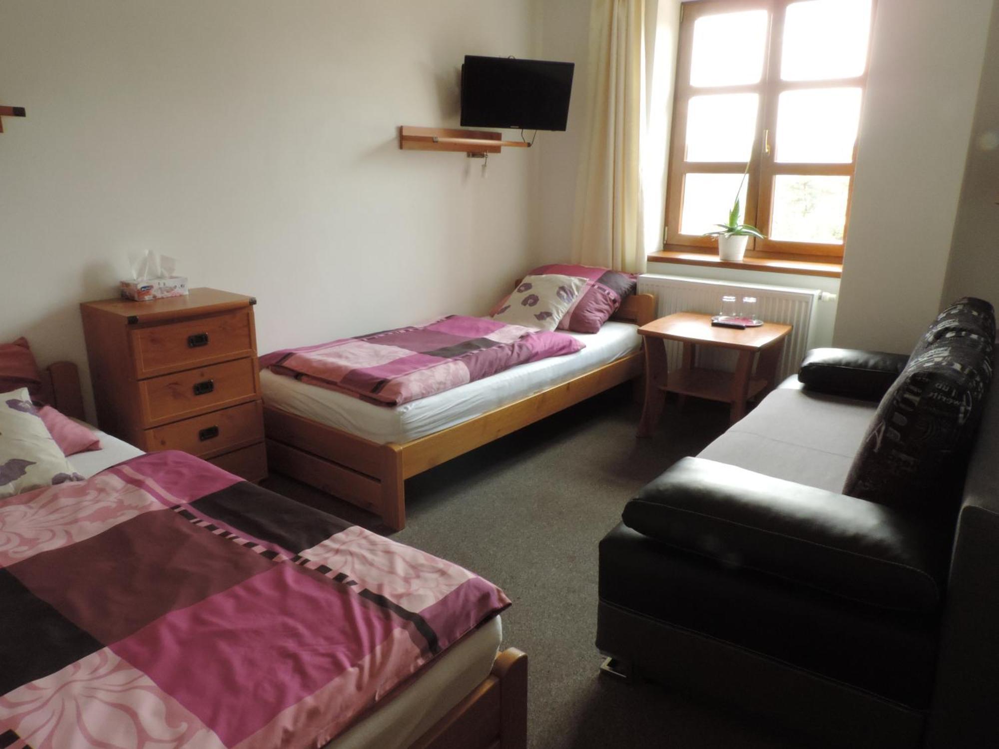 Ubytovaci Hostinec Na Skalach Budislav  Exterior photo