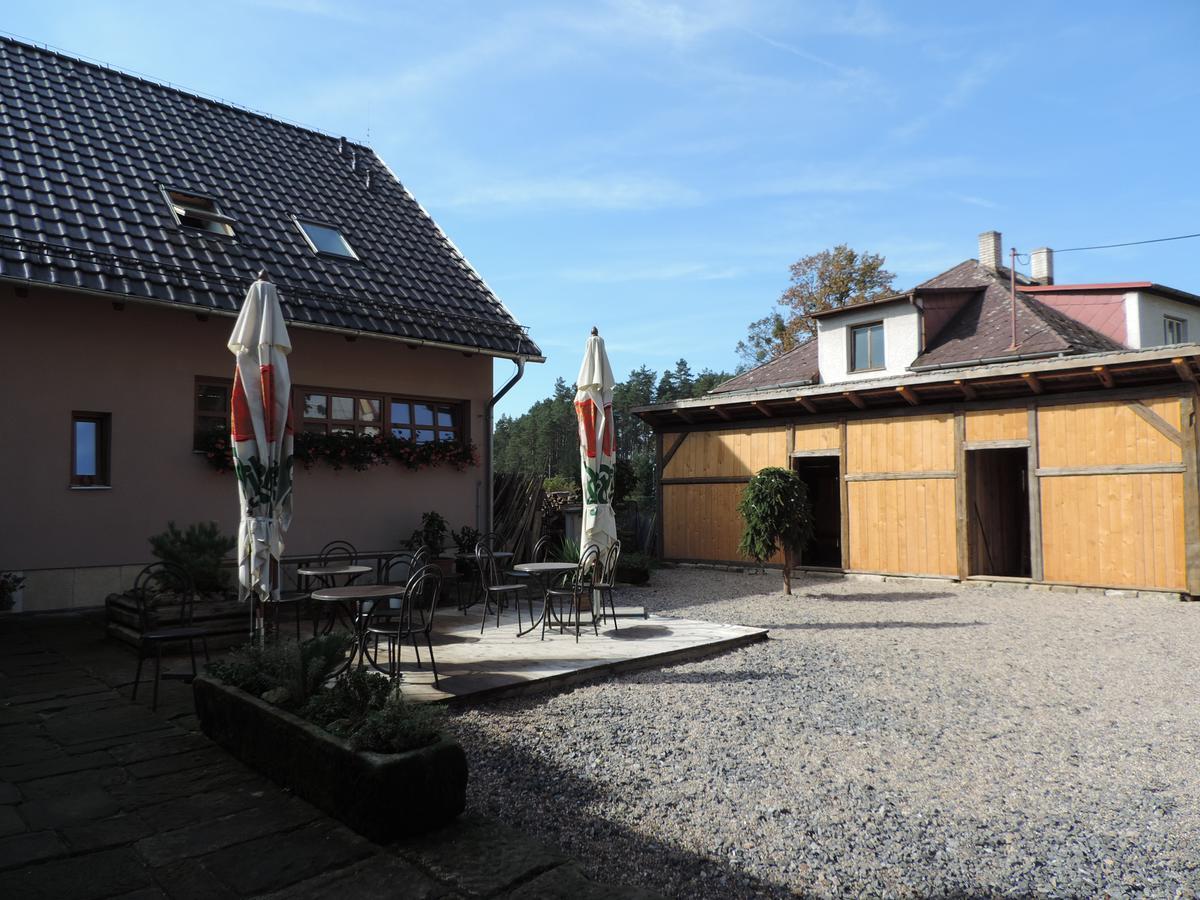 Ubytovaci Hostinec Na Skalach Budislav  Exterior photo