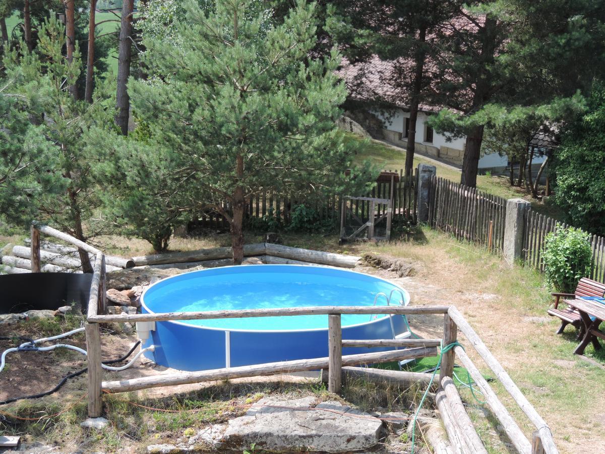 Ubytovaci Hostinec Na Skalach Budislav  Exterior photo