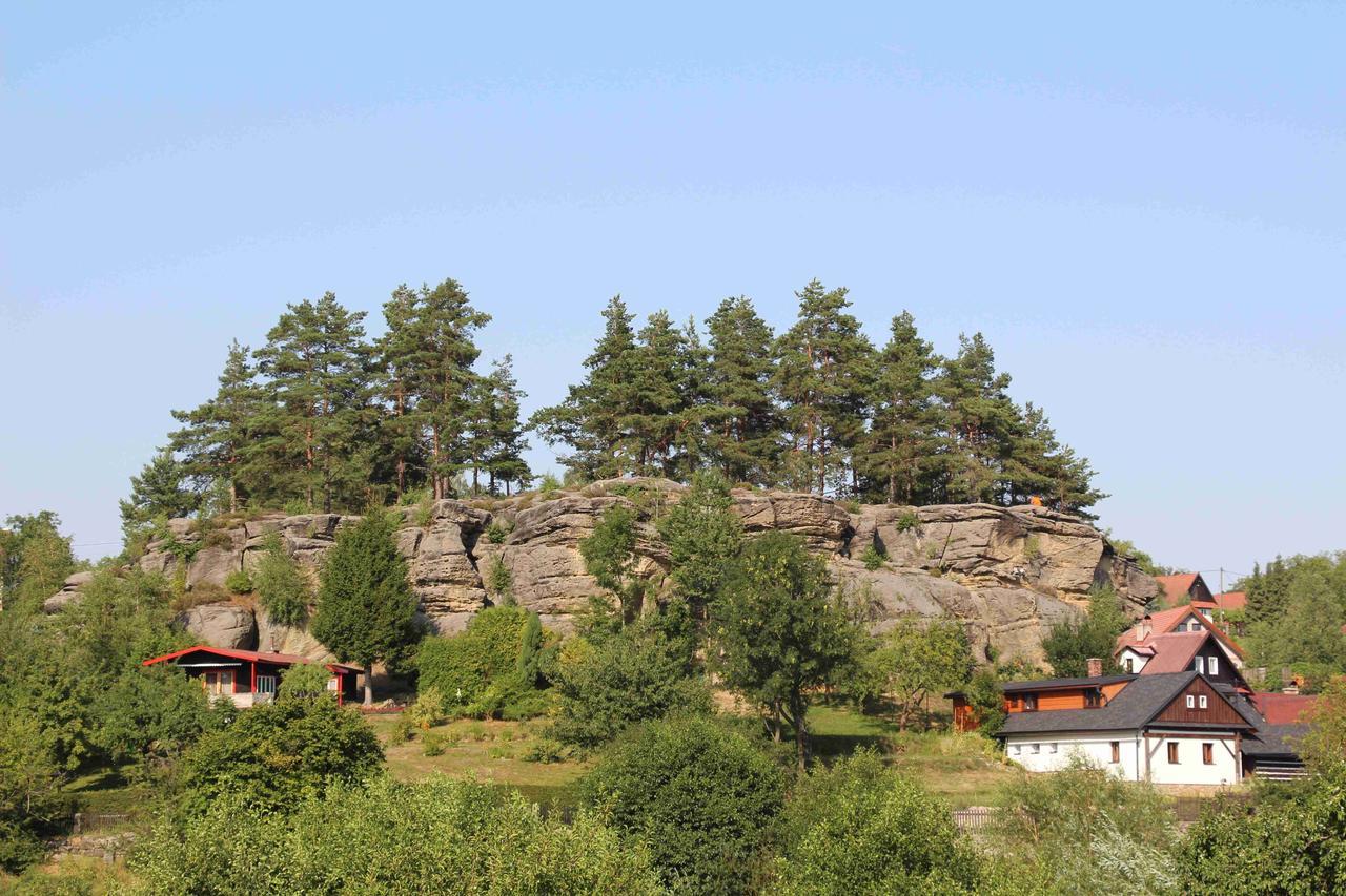 Ubytovaci Hostinec Na Skalach Budislav  Exterior photo